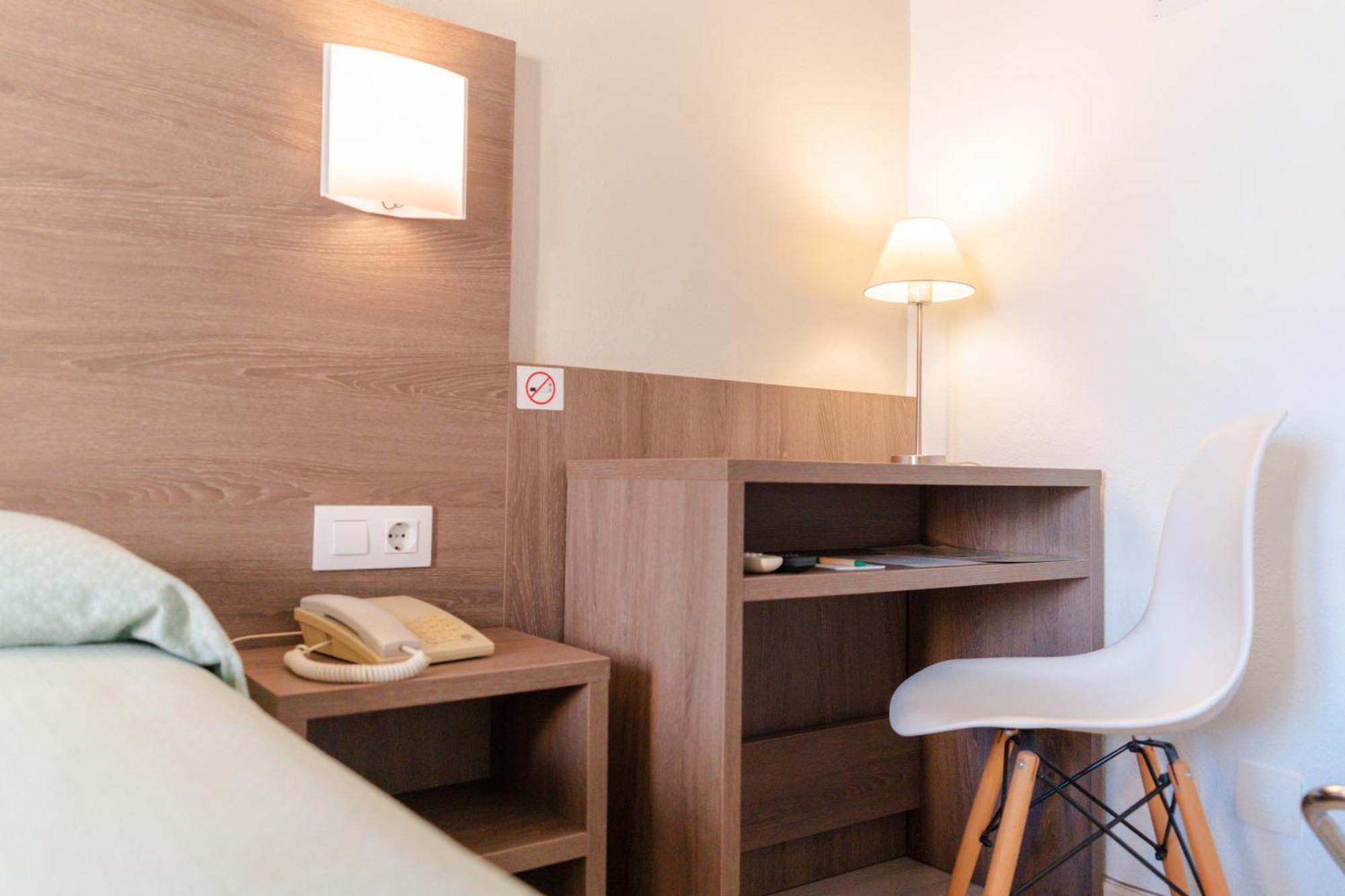 Apartamentos Loar Ferreries Εξωτερικό φωτογραφία