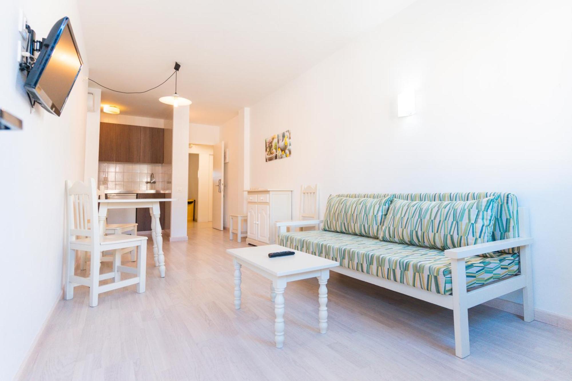 Apartamentos Loar Ferreries Εξωτερικό φωτογραφία