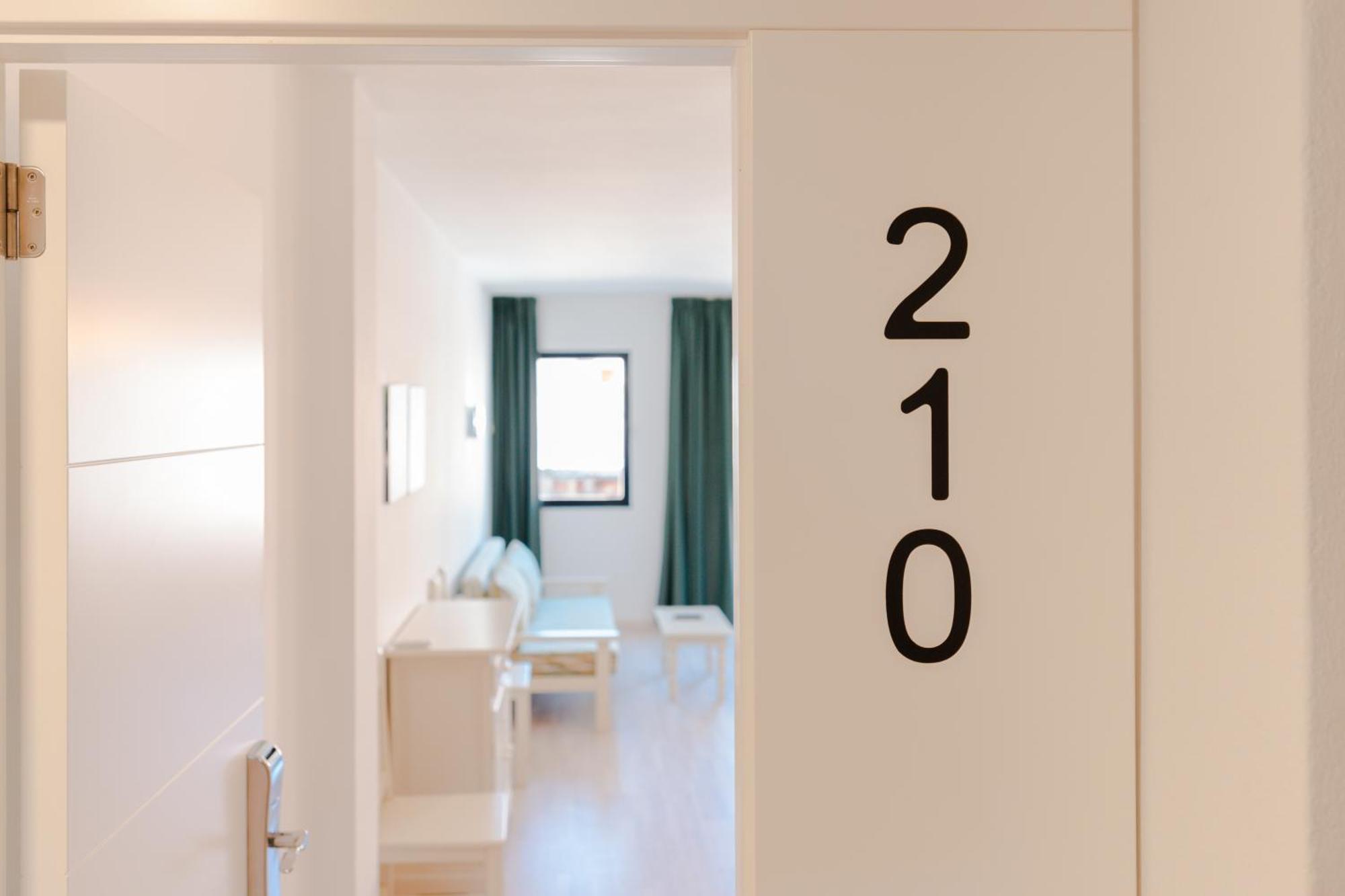 Apartamentos Loar Ferreries Εξωτερικό φωτογραφία